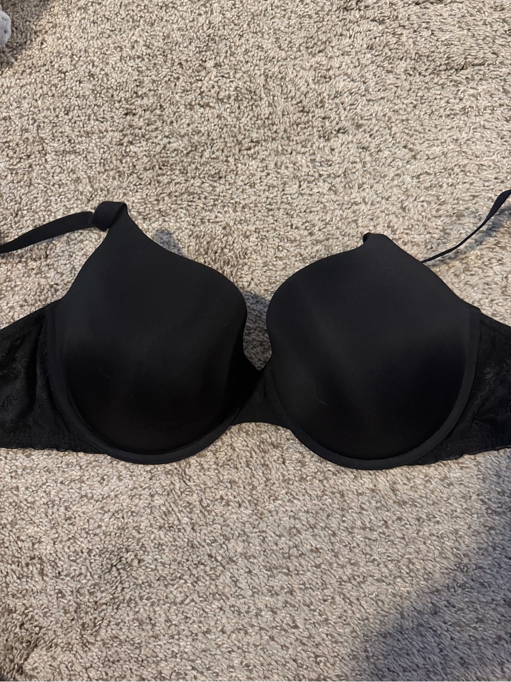 Victoria's Secret Black Smooth Molded T-Shirt Bra